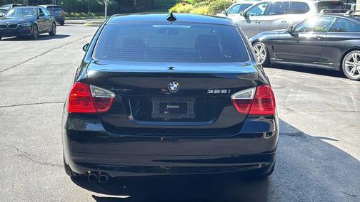 2006 BMW 325 325i Sedan 4D