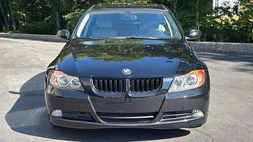 2006 BMW 325 325i Sedan 4D