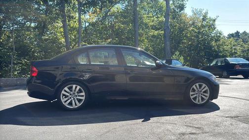 2006 BMW 325 325i Sedan 4D