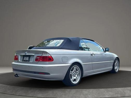 2004 BMW 330 330Cic Convertible 2D