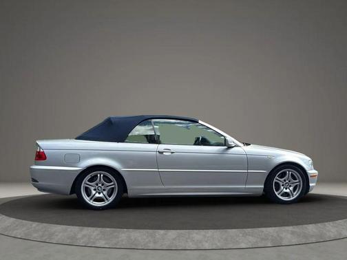 2004 BMW 330 330Cic Convertible 2D