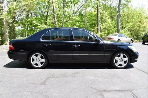 2005 Lexus LS 430 Base