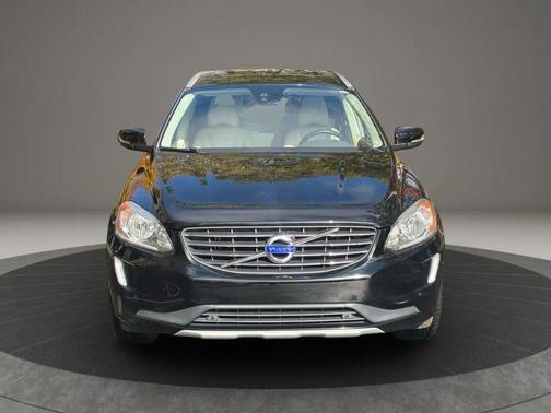 2016 Volvo XC60 T6 Drive-E