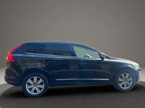 2016 Volvo XC60 T6 Drive-E