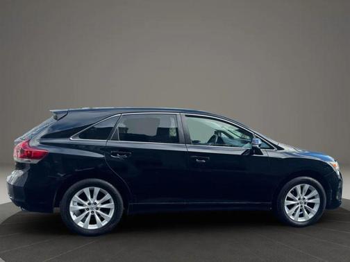 2015 Toyota Venza LE