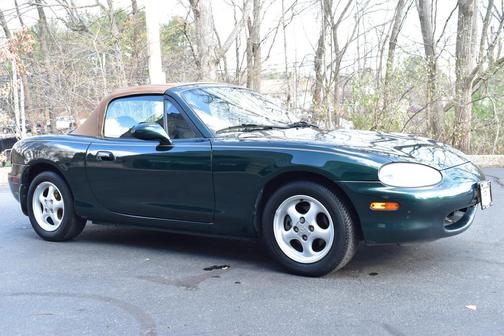 1999 Mazda MX-5 Miata Convertible 2D