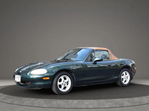 1999 Mazda MX-5 Miata Convertible 2D