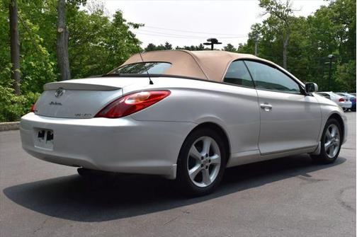2005 Toyota Camry Solara SLE V6