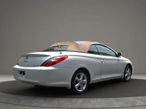 2005 Toyota Camry Solara SLE V6