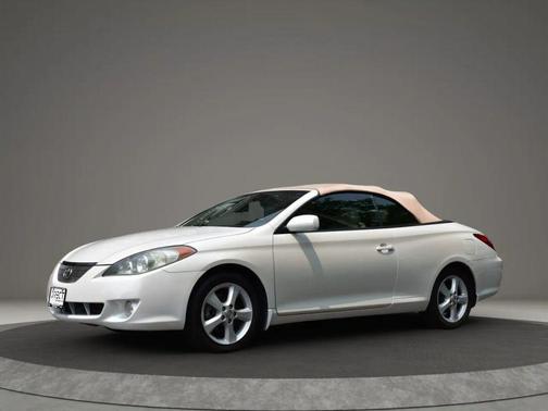 2005 Toyota Camry Solara SLE V6