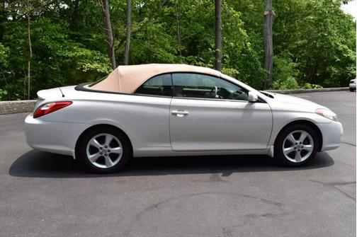 2005 Toyota Camry Solara SLE V6