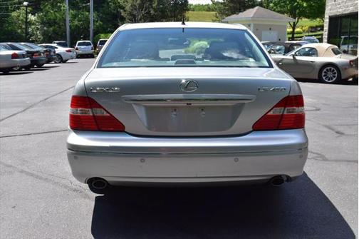 2005 Lexus LS 430 Base
