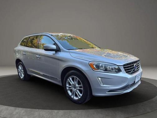 2016 Volvo XC60 T5 Premier