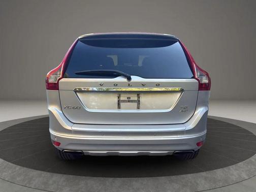 2016 Volvo XC60 T5 Premier