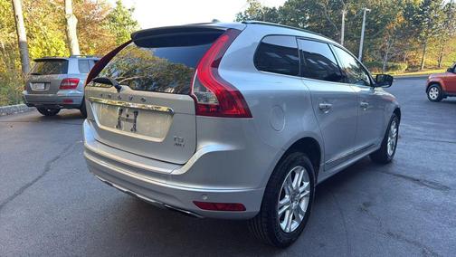 2016 Volvo XC60 T5 Premier