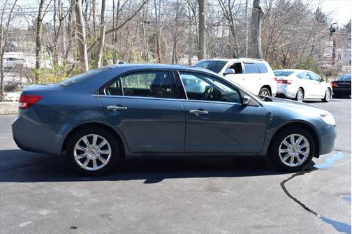 2011 Lincoln MKZ Base