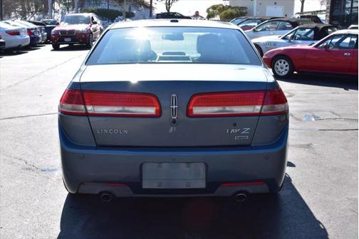 2011 Lincoln MKZ Base