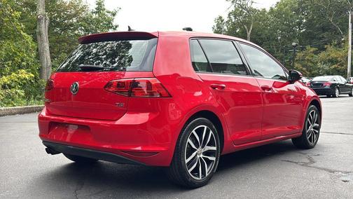 2015 Volkswagen Golf Auto TSI SE