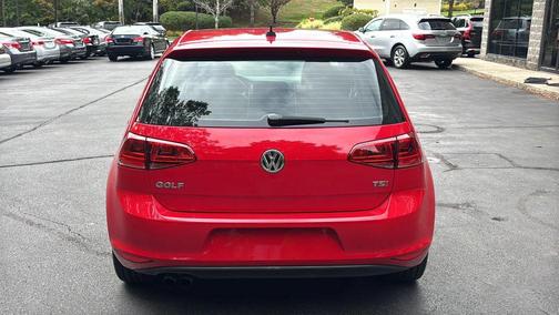 2015 Volkswagen Golf Auto TSI SE