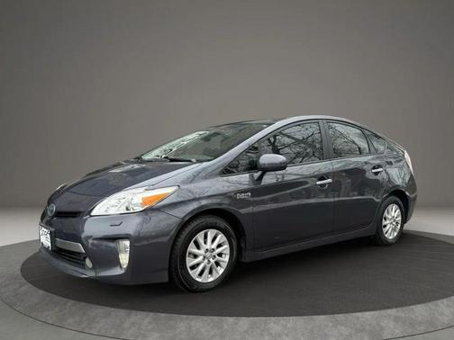 2012 Toyota Prius Plug-in Advanced