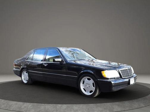 1999 Mercedes-Benz S-Class S 500 Sedan 4D