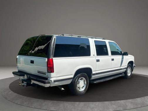 Summit White 1999 Chevrolet Suburban 1500