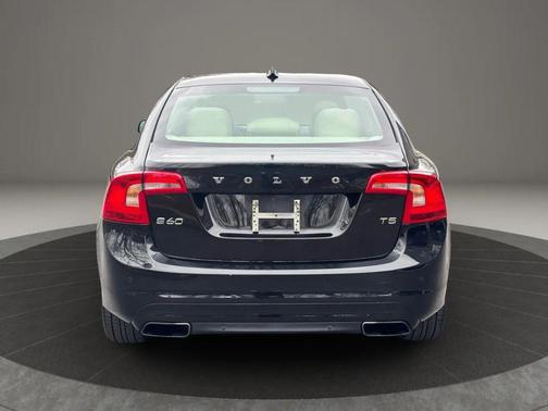 2016 Volvo S60 T5 Drive-E