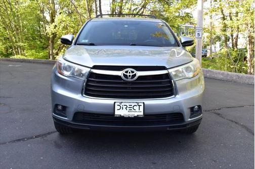 2016 Toyota Highlander LE