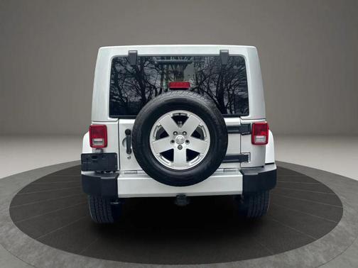 2012 Jeep Wrangler Unlimited Sahara