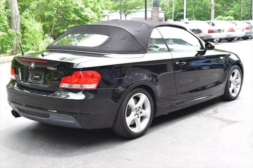 2009 BMW 135 135i Convertible 2D