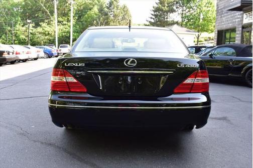 2005 Lexus LS 430 Base