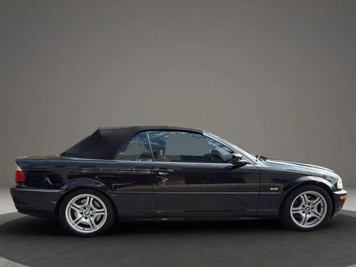 2003 BMW 330 330Cic Convertible 2D