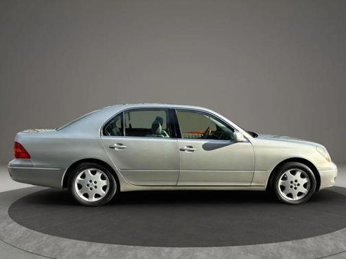 2003 Lexus LS 430 Base