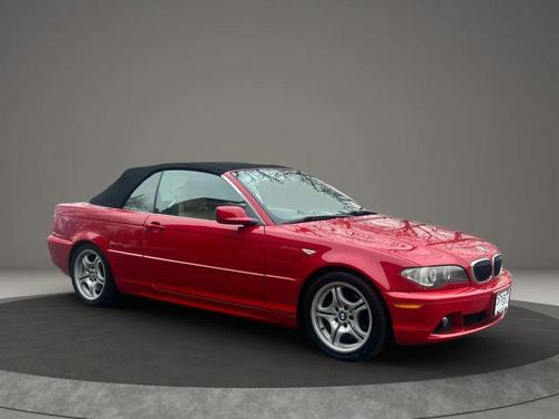 2005 BMW 330 330Ci Convertible 2D