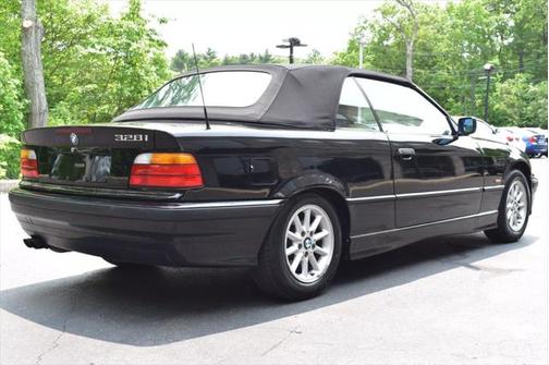 1999 BMW 328 328i Convertible 2D