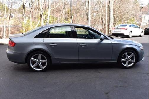 2010 Audi A4 2.0T Premium Plus quattro