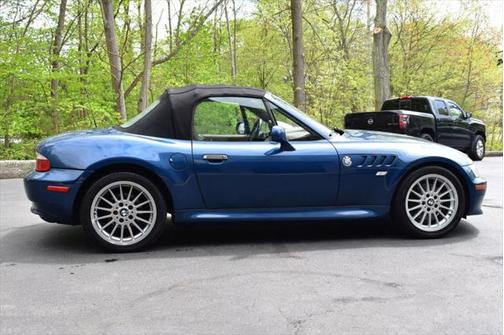 2001 BMW Z3 3.0i