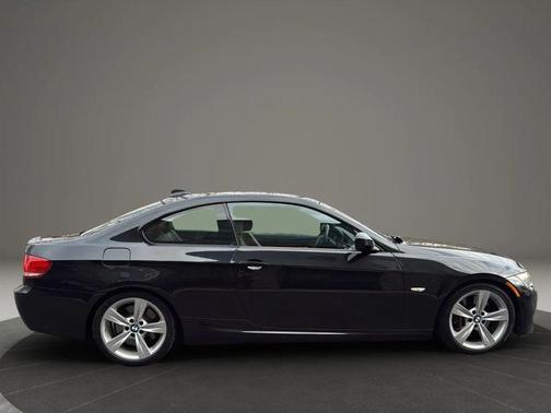 2010 BMW 335 335i Coupe 2D