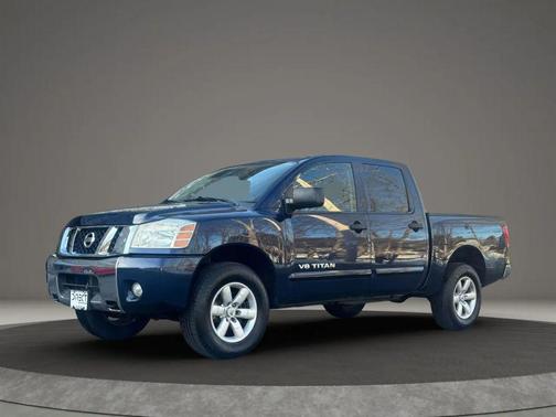 2012 Nissan Titan SV