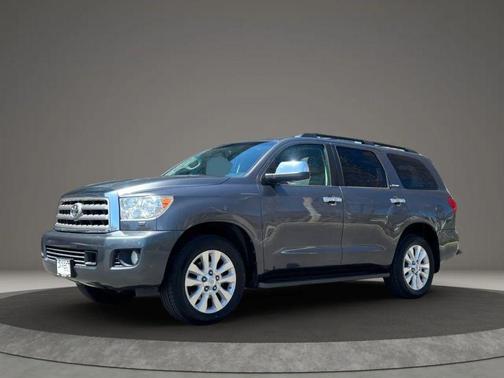 Magnetic Gray Metallic 2014 Toyota Sequoia Platinum