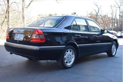 1995 Mercedes-Benz C-Class Base