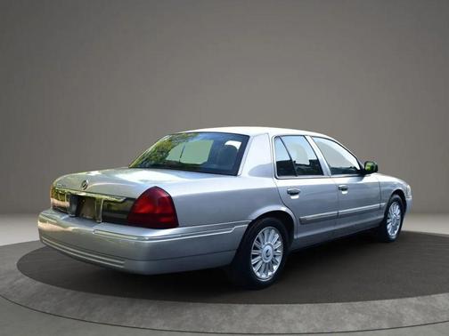 2008 Mercury Grand Marquis LS
