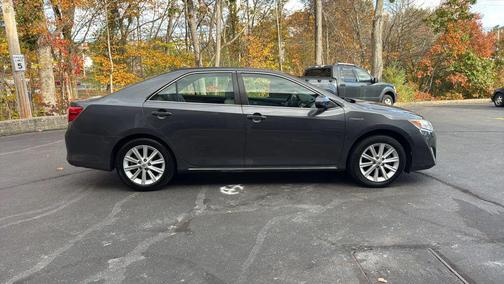 2012 Toyota Camry Hybrid XLE