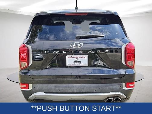 2022 Hyundai PALISADE SE