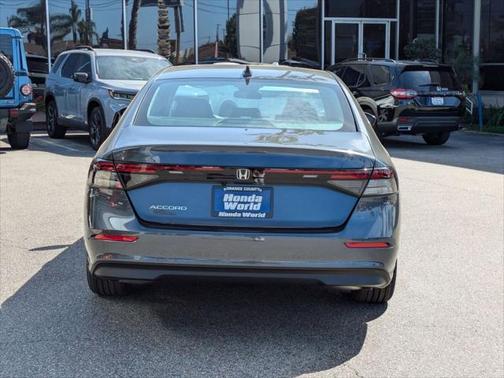 2025 Honda Accord LX 1.5T