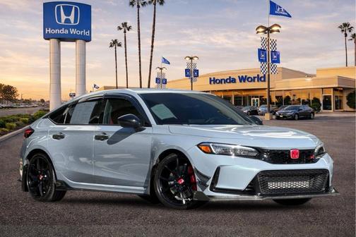 Sonic Gray Pearl 2023 Honda Civic Type R Touring