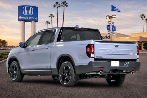 Sonic Gray Pearl 2026 Honda Ridgeline Black