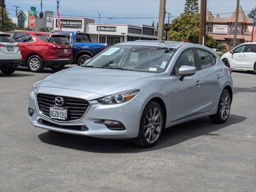 2018 Mazda Mazda3 Touring