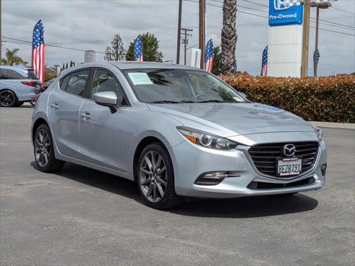 2018 Mazda Mazda3 Touring