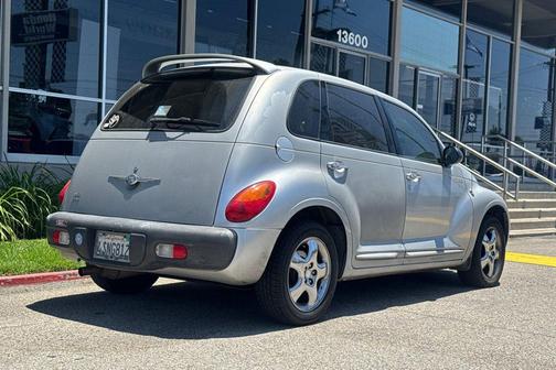 Bright Silver Metallic Clearcoat 2001 Chrysler PT Cruiser Base